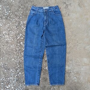 Classic High-Waist Blue Mom Jeans